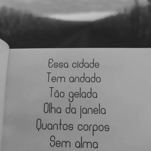 Poema: Essa cidade tem andado tão gelada